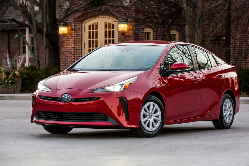 Toyota Prius 2019 — foto 1